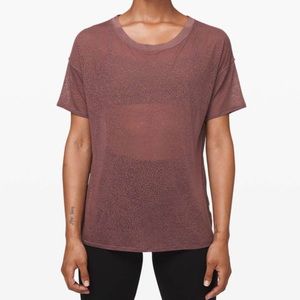 Lululemon Between Moments Tee - Size 8 - Like New